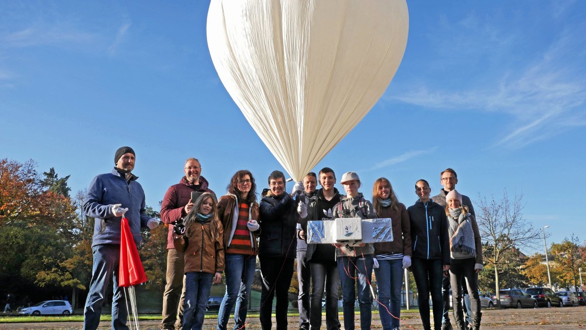 Ein Ballon zur Stratosphäre