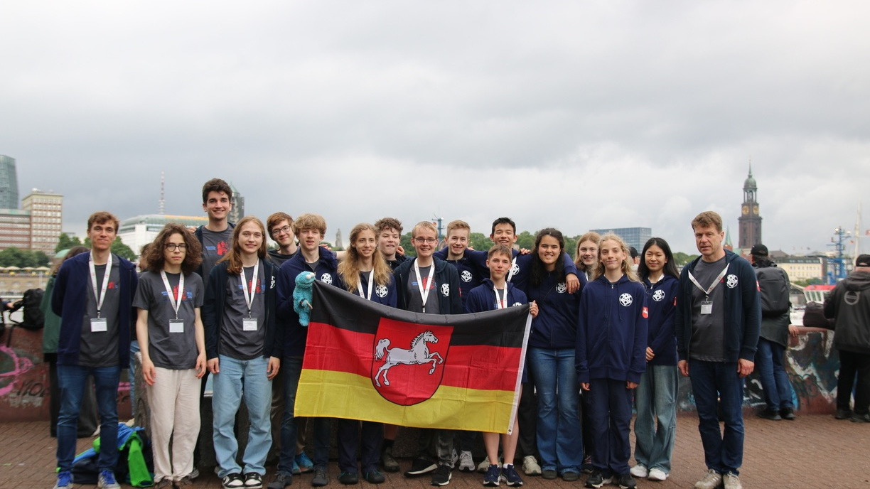 Bundesrunde der 65. Mathematik-Olympiade 2026 — Erfolge aus unserer Schule